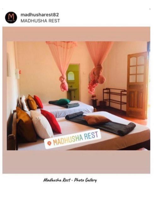 Готель Madhusha Rest Maskeliya Екстер'єр фото